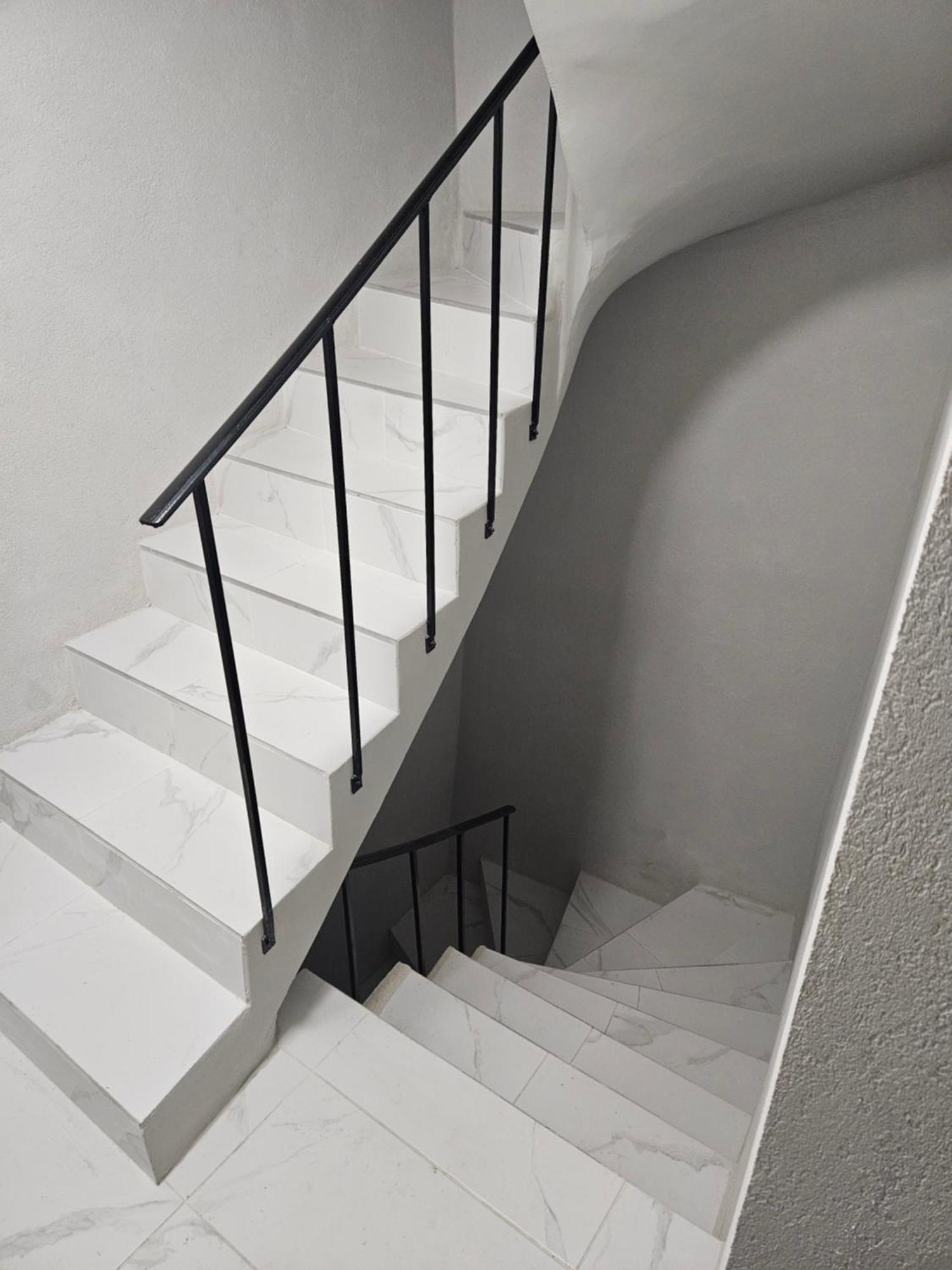 T2 Moderne, Calme Et Entierement Renove. Lägenhet Béziers Exteriör bild